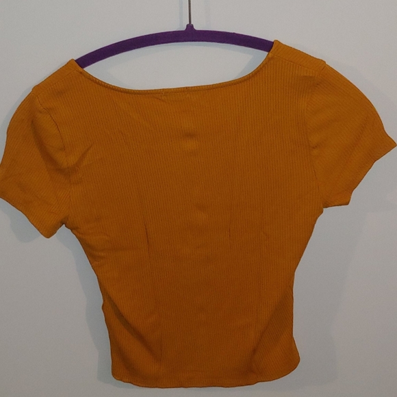 Marigold crop top - Picture 2 of 5